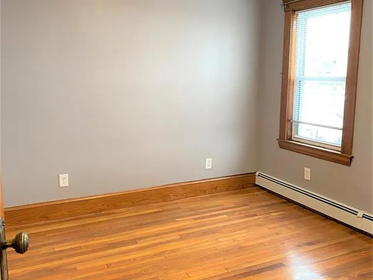 171 Harvard St — Photo 5
