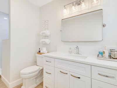 386 NE Ficus Terrace, Jensen Beach, FL, 34957