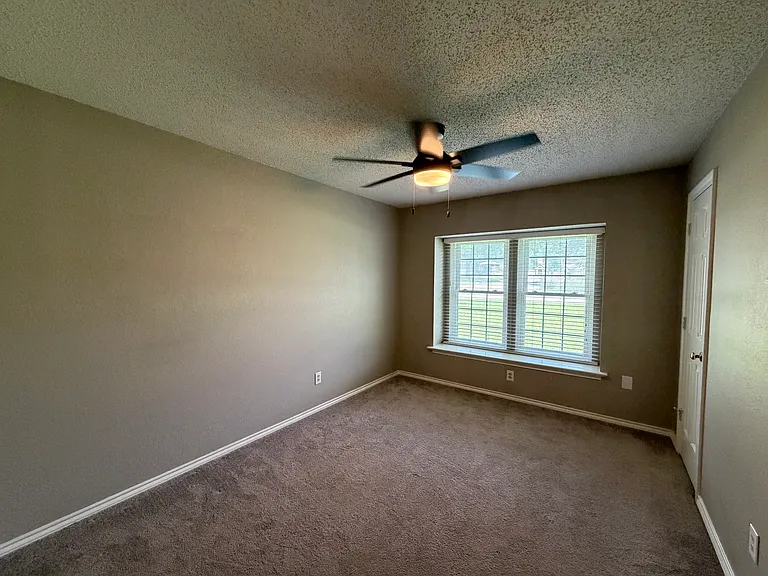 1805 Dunn St — Photo 7