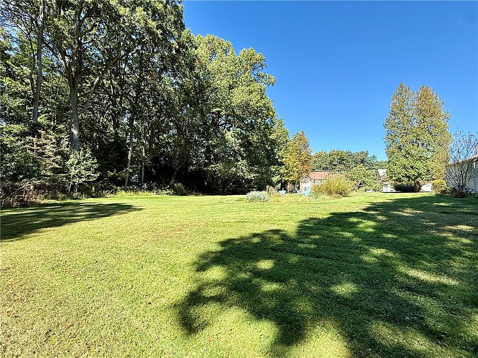 1st image of 313 Crystal Springs Rd