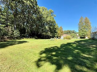 313 Crystal Springs Rd, Bradfordwoods, PA 15015