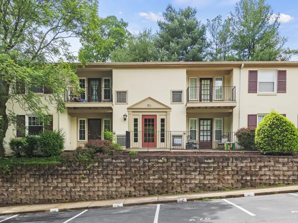 5811 Cambridge Dr APT 670, Springfield, VA 22152