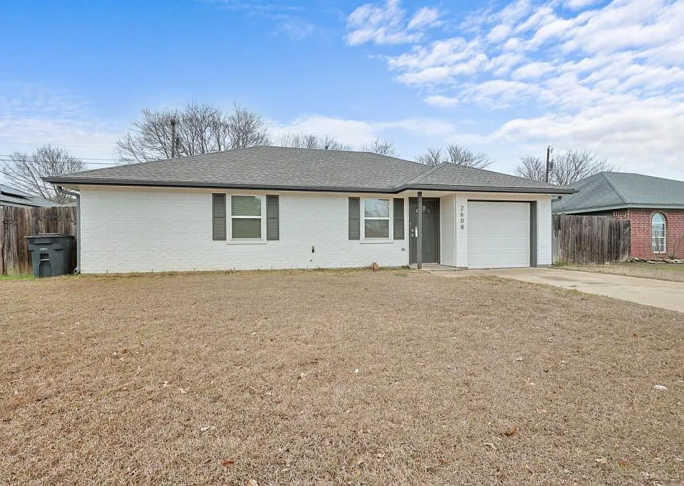 2608 Cross Timber Dr