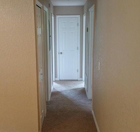 5th image of 724 Westgate Dr