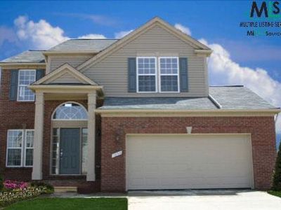 395 Beaver, Holly, MI, 48067