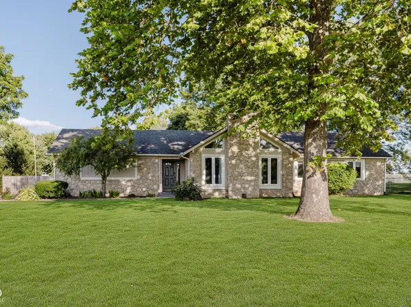 1239 S 700 W, New Palestine, IN 46163