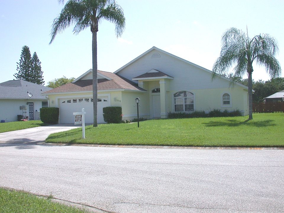Street View of Lionshead Hom