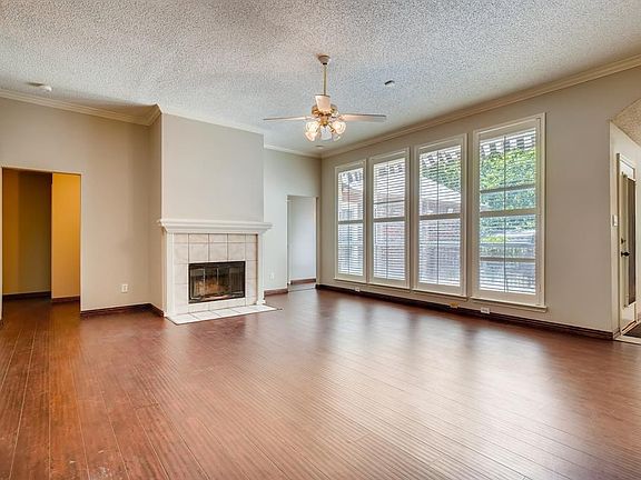 2nd image of 2628 Windswept Ln