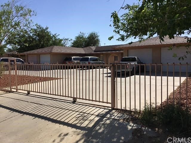 1st image of 18544 Bellflower St