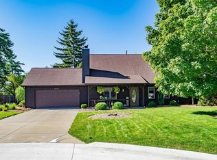 8623 Dunmore Ln, Fort Wayne, IN 46804