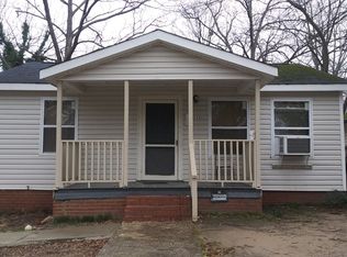 109 S 4th St, Sanford, NC 27330