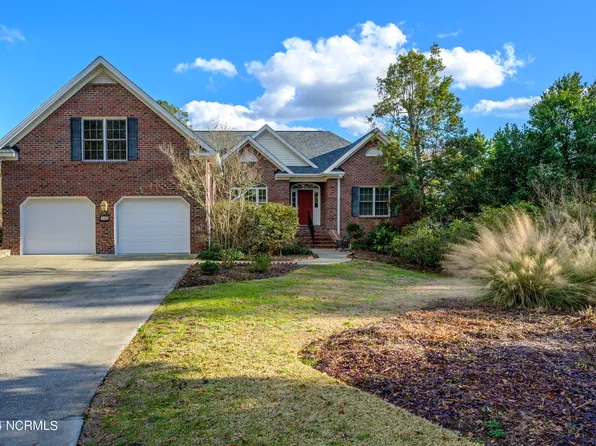 242 Shoreline Drive, New Bern, NC 28562