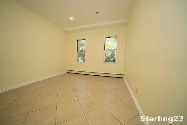 Rented by Sterling Realty Solution Inc | media 8