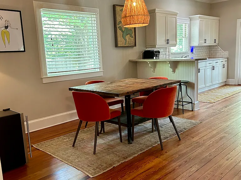 1058 Gilbert St SE — Photo 6