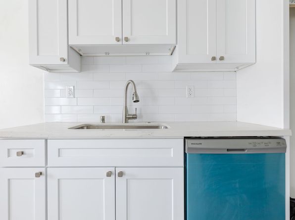 249 S Avenue 55 Los #219