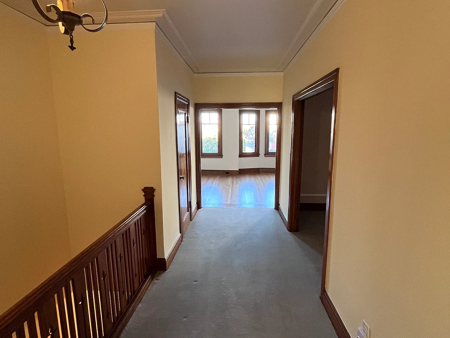 2 bed, 1400 sqft, $7,700 — Photo 4