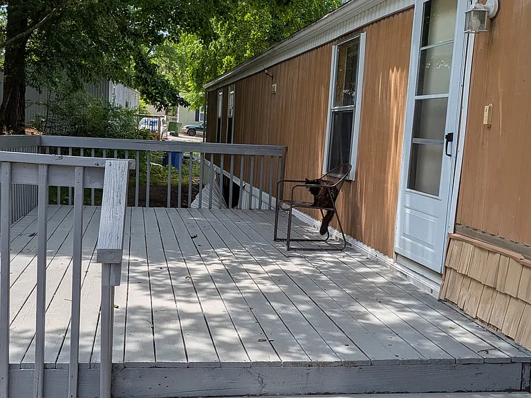 105 Wellington Dr — Photo 11