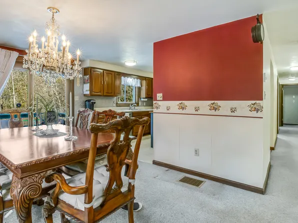 38 Long Hall Drive, Berwick, ME 03901