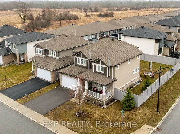119 Riddell St, Carleton Place, ON K7C 0J9