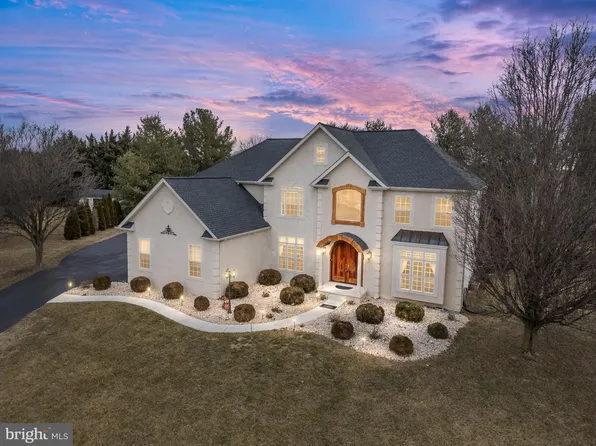 8 Landview Ct, Middletown, DE 19709