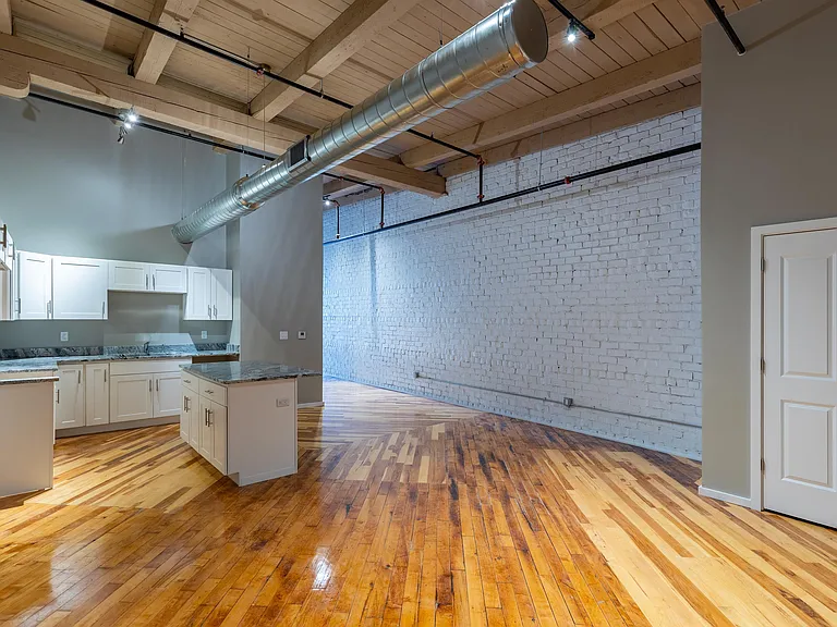 116 N 4th St — Photo 29