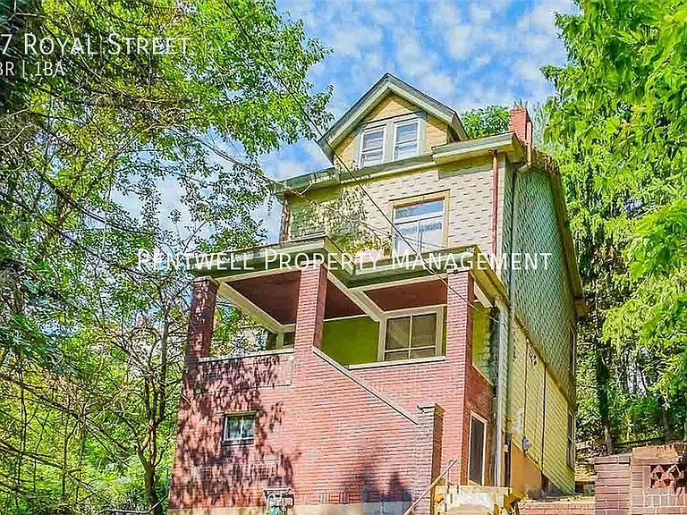 97 Royal St — Photo 1