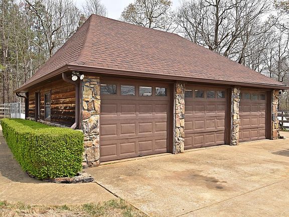 2nd image of 12900 Pine Crest Dr