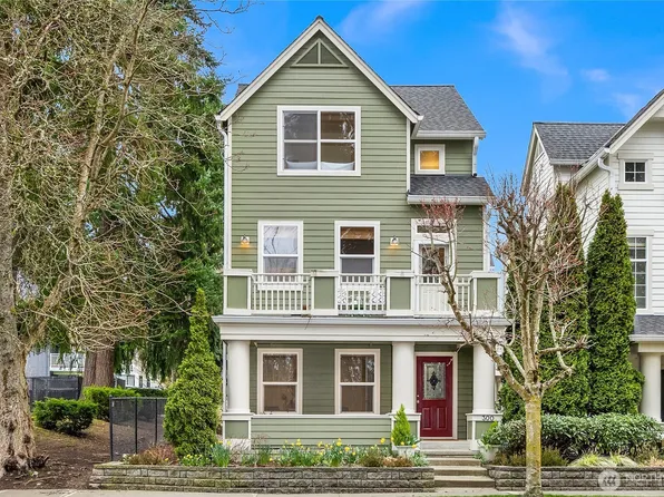 300 Wyatt Way NE #1, Bainbridge Island, WA 98110