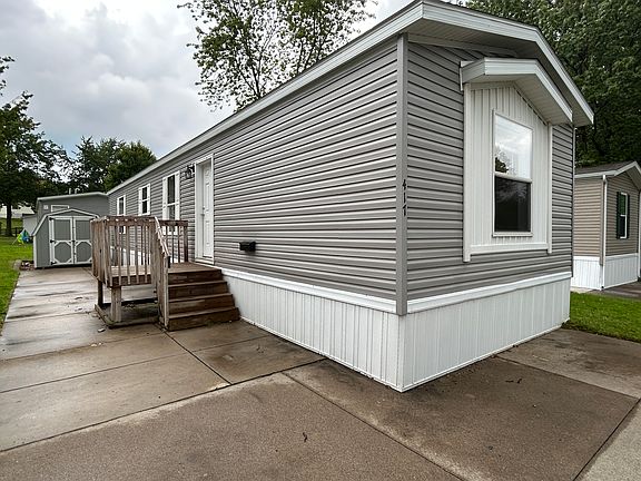 3rd image of 417 Westwoods