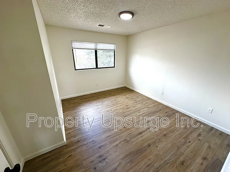 1253 Brandon Ct #J — Photo 6