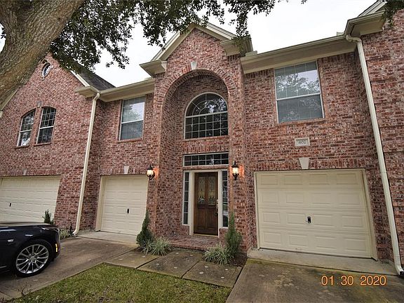 2nd image of 1408 S Friendswood Dr Unit 402B