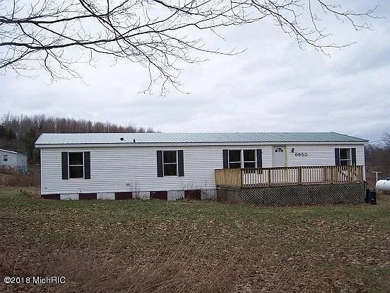 6950 Rose Rd photo 1
