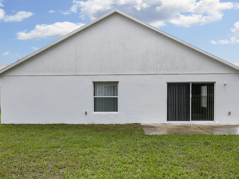 3005 Lorimer Ct — Photo 16