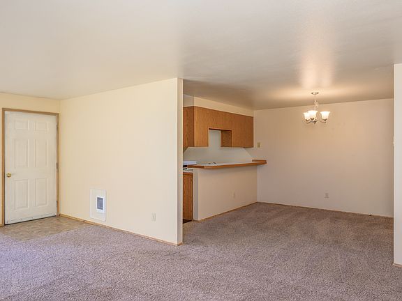 5th image of 2343 NW McDougal Ct