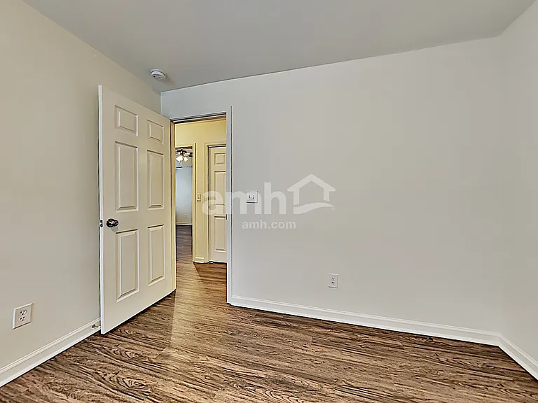 1037 Steelechase Ln — Photo 14