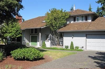 1st image of 210 141st Ave NE