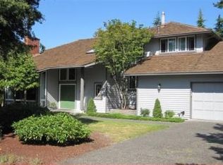 210 141st Ave NE, Bellevue, WA 98007