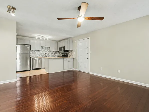 918 Dunbar Dr, Atlanta, GA 30338