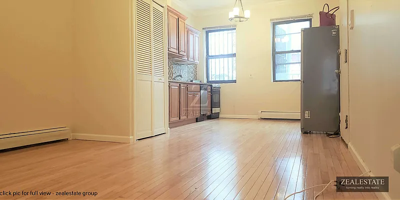 Rented by ZealEstate Group Inc | media 2