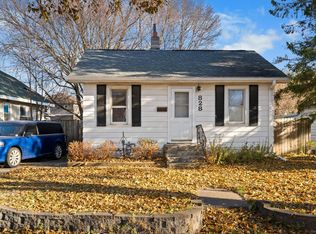 828 Iroquois Ave, Saint Paul, MN 55119