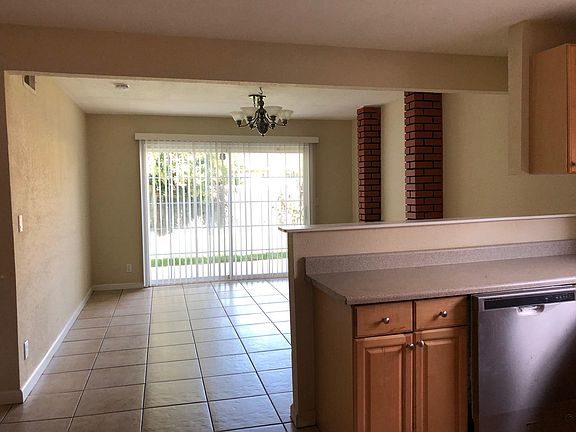 5th image of 315 Grey Ghost Ave