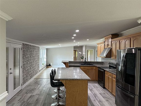 4th image of 207 Capeview Ln