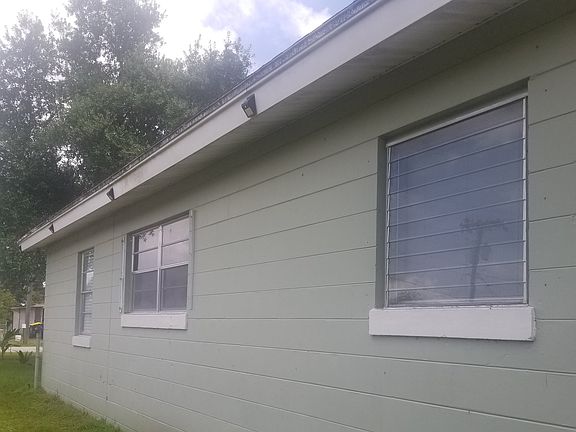 2nd image of 112 Leona Dr