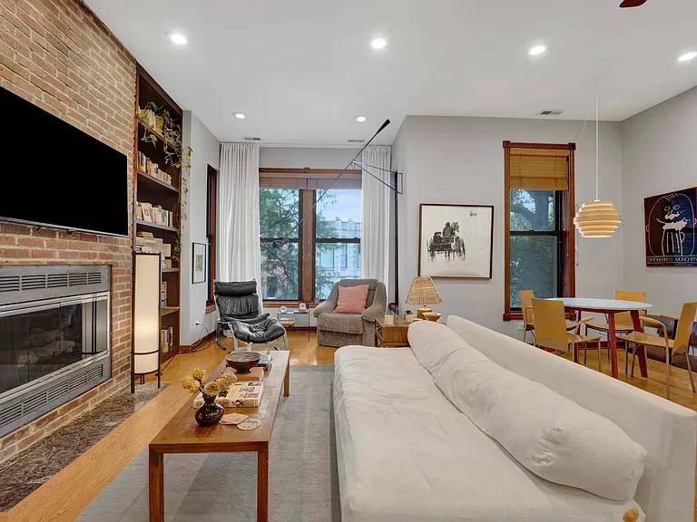 1111 N Mozart St #2 — Photo 2