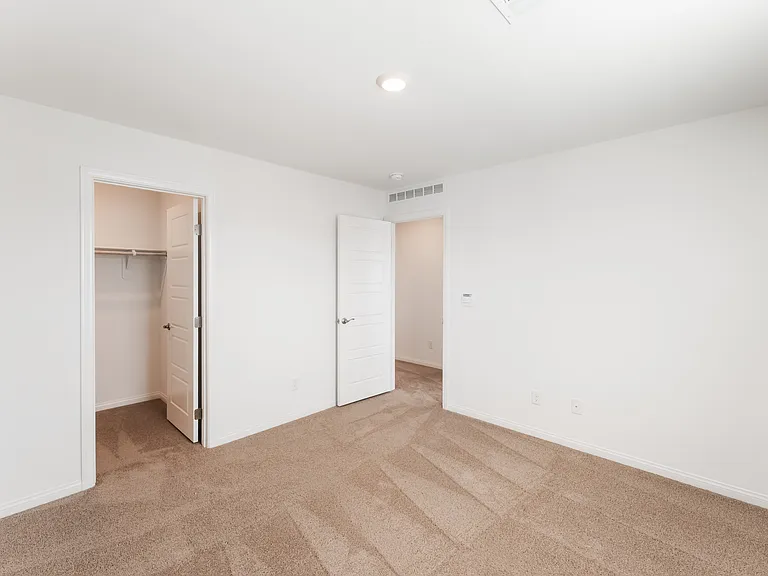 6217 Seastrand St — Photo 31
