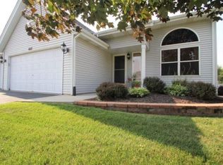 4027 Old Gate Rd, Rockford, IL 61109