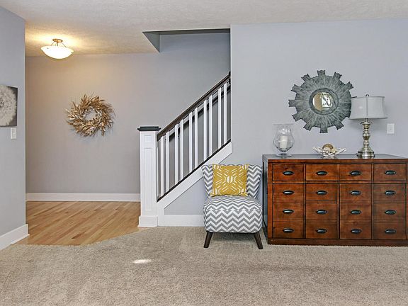 5th image of 16885 Birchview Dr