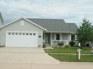 1208 Robertson Rd, Waverly, IA 50677