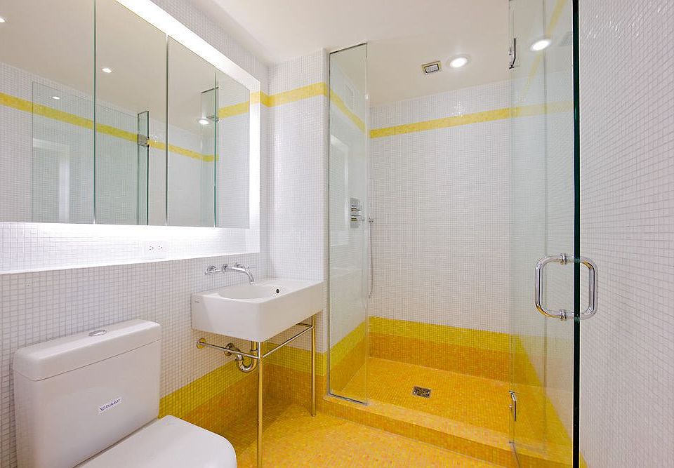 2nd image of 16-20 W 19th St APT 10A