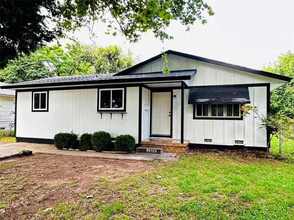 2323 S Olympia Ave, Tulsa, OK 74107